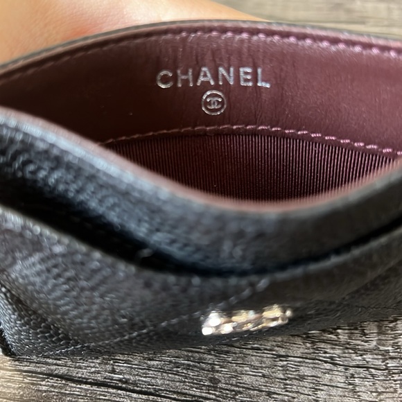 Authentic Chanel card holder - Picture 7 of 9